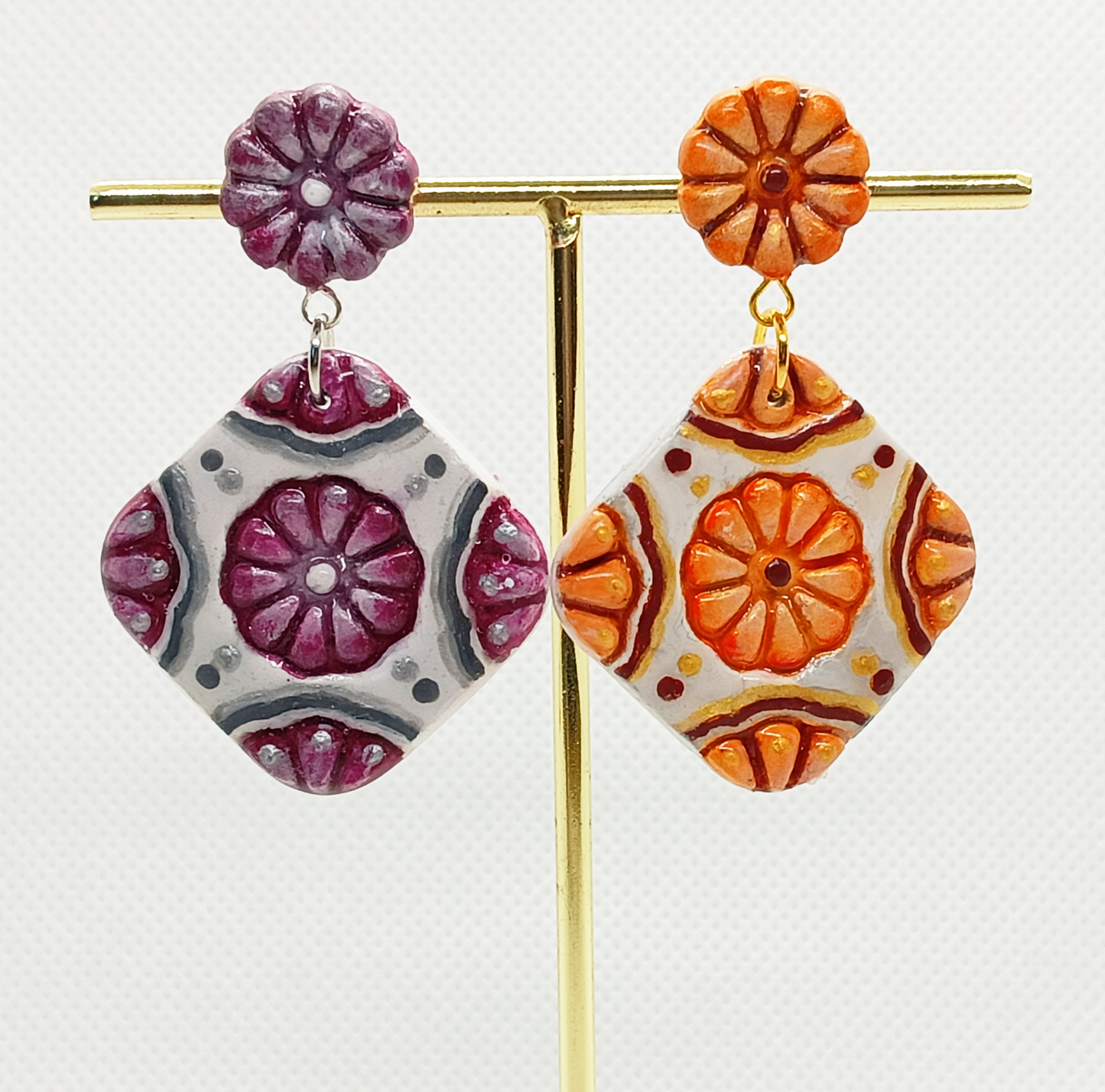 03. Orecchini Artigianali Dipinti a Mano – Fiori di Sicilia