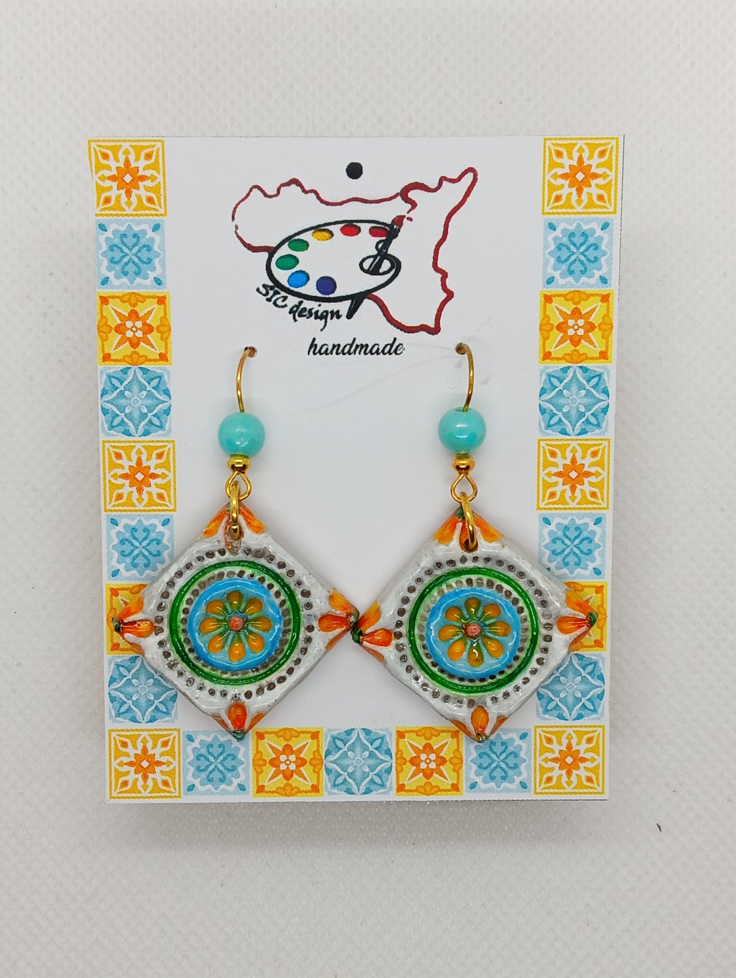 6. Orecchini artigianali dipinti a mano